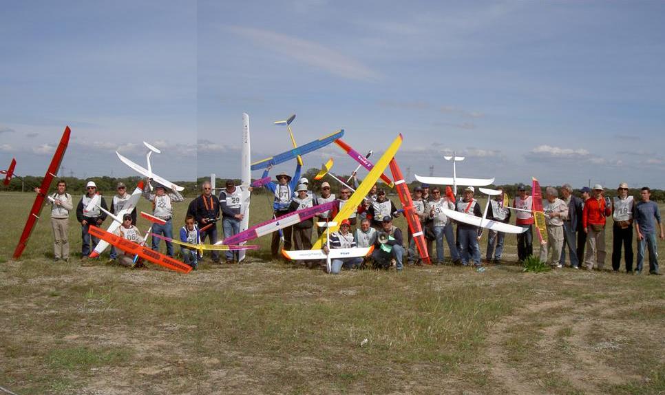 grupo_taa_primavera_200m_19abr2009_c.jpg